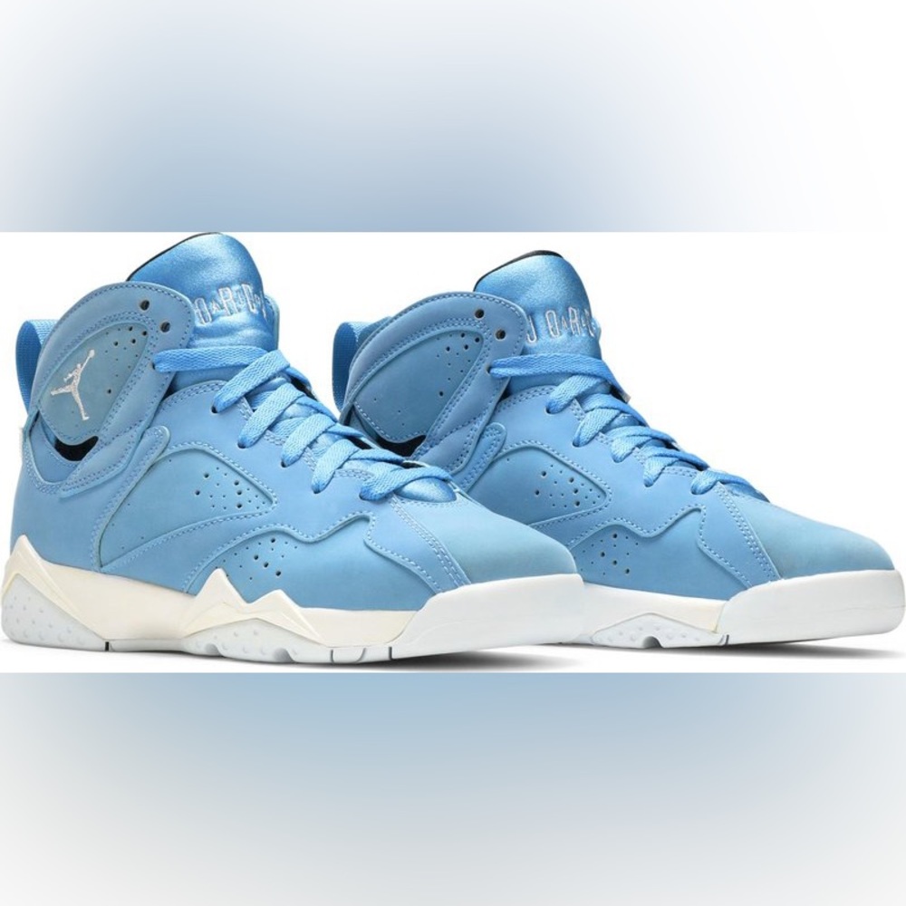 New in box. Nike Air Jordan Retro 7 in Pantone size 9.5